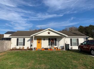 2614 Calico Rd, Berea, KY 40403