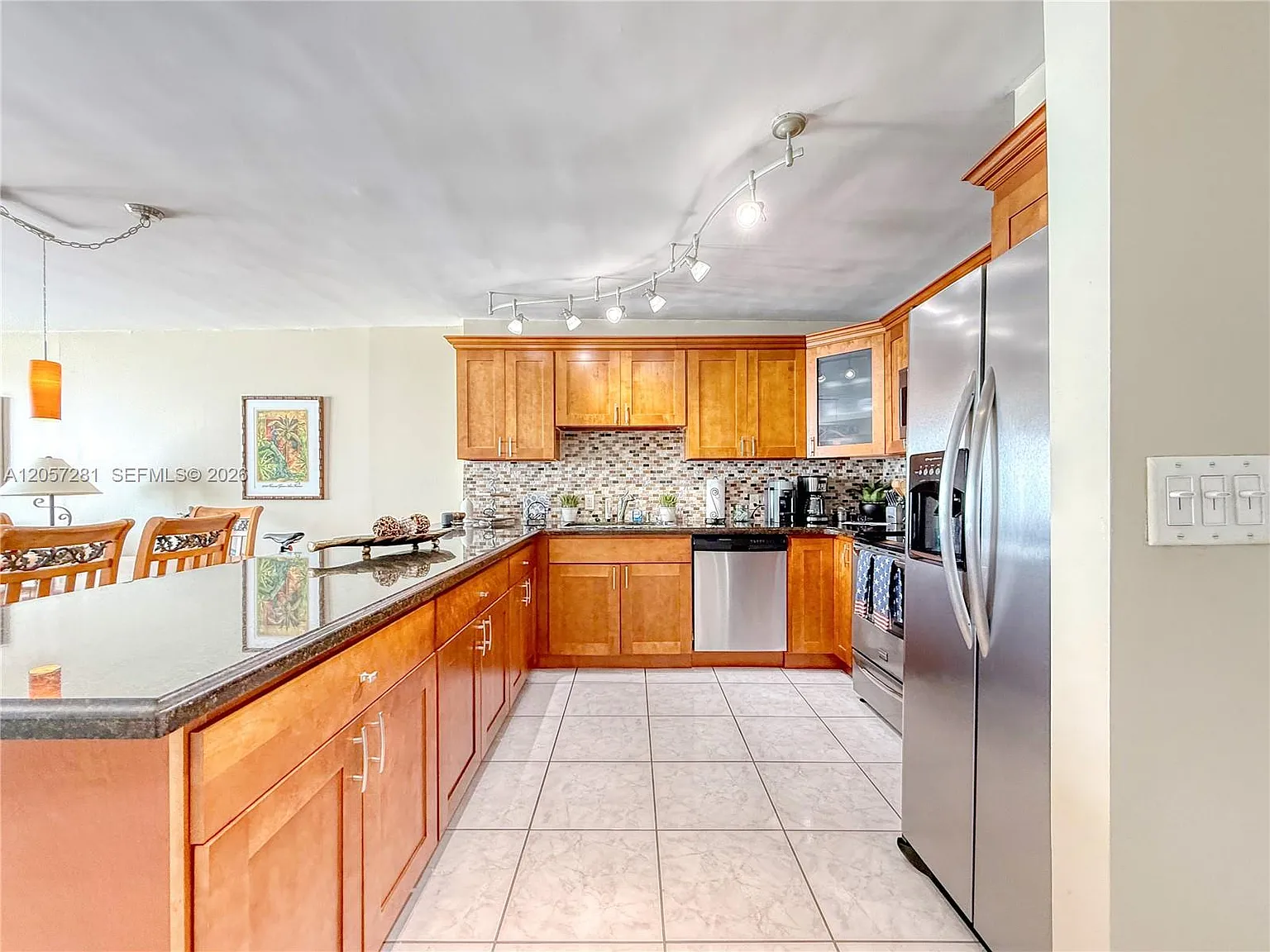 Arlen Beach Condo — Photo 4