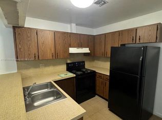 (Undisclosed Address), West Palm Beach, FL 33404