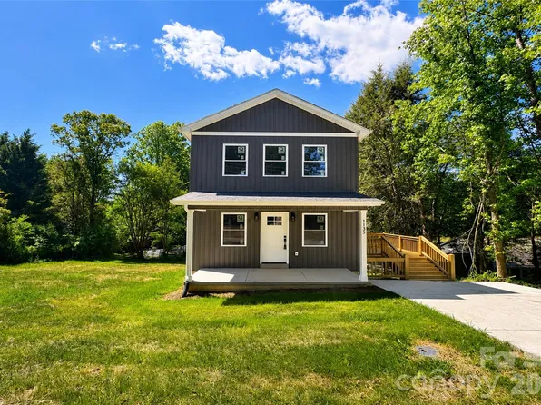 1135 Apple Ln, Granite Falls, NC 28630