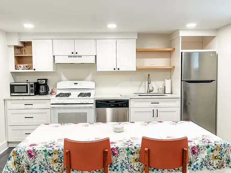 3939 Grandview Ave #2 — Photo 5