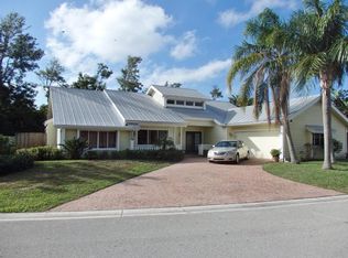 10330 SE Jupiter Narrows Dr, Hobe Sound, FL 33455