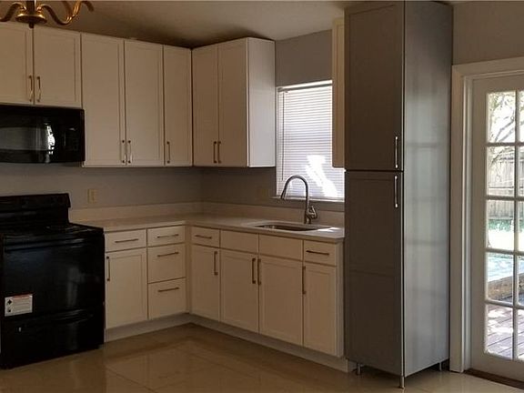 3rd image of 6826 Merganser Dr