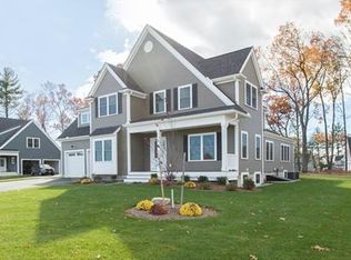 70 Tamarack Rd, Dracut, MA 01826