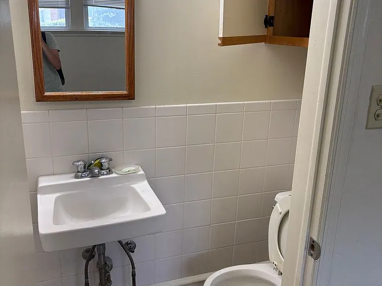 1505 Bywood Ave — Photo 9