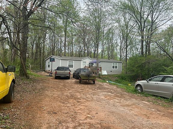2nd image of 173 Dogwood Trl