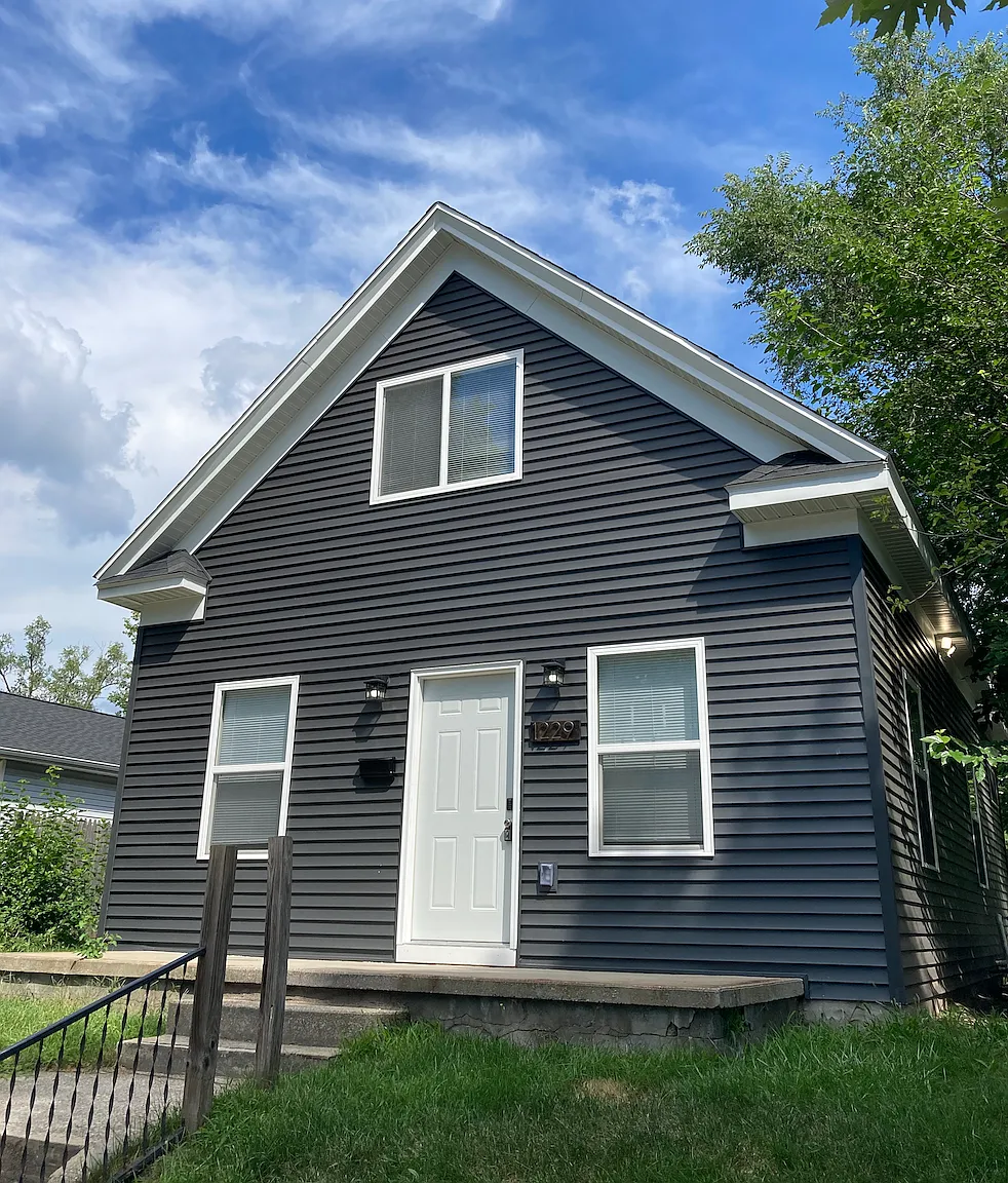 1229 Sorin — Photo 1