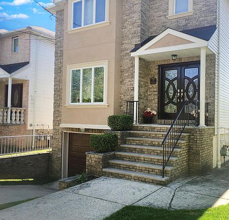 2nd image of 374 Yetman Ave