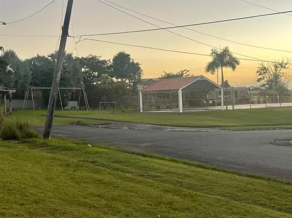 LOT Ten Alturas De Cerro Gordo Del Arrecife St #C, Vega Alta, PR 00692