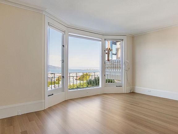 3rd image of 2626 Union St APT 2