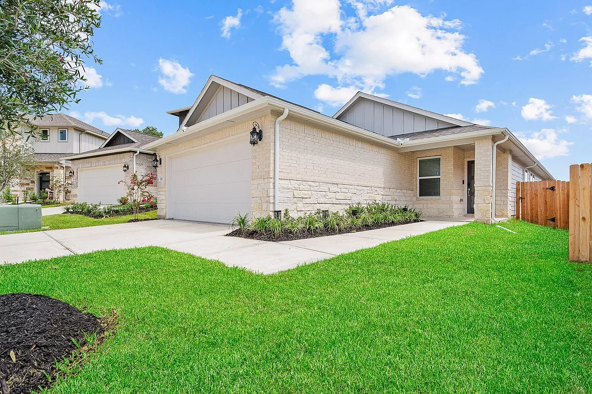 Building Photo - 312 Willow Sage Ct