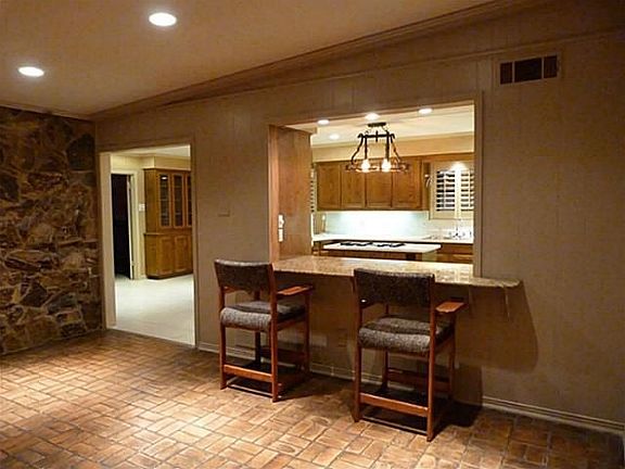4th image of 7250 Ashington Dr