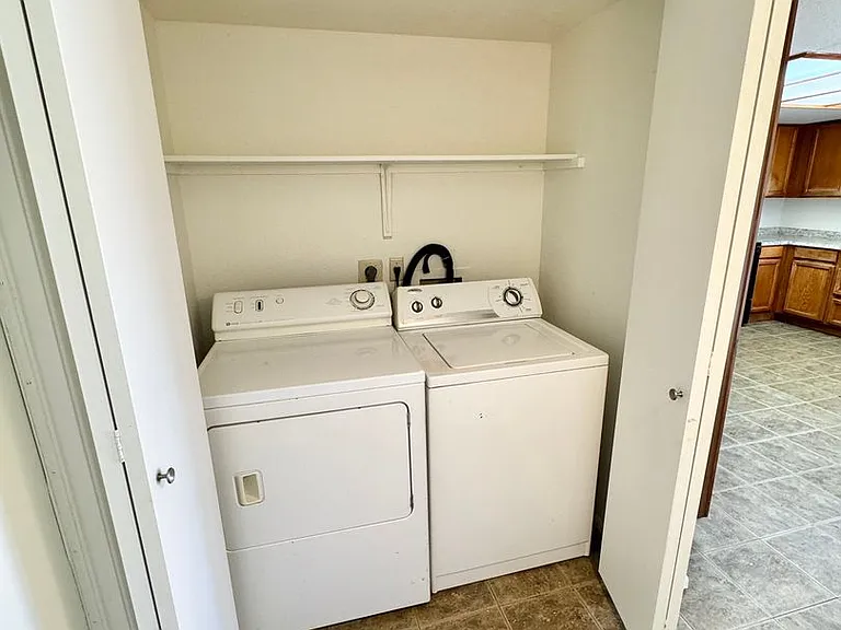 6319 W Townley Ave — Photo 15