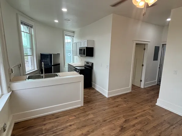 122 Park Pl #152, Dundee, MI 48131