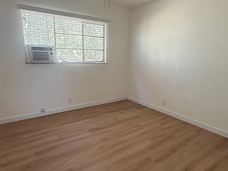 257 Grandview St #5 — Photo 2