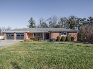 209 Homewood Dr, Beckley, WV 25801