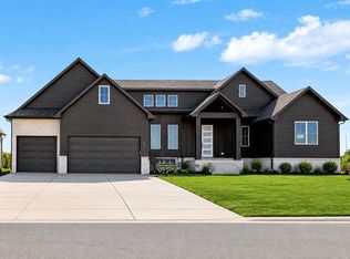 3331 N Crest St, Wichita, KS 67226
