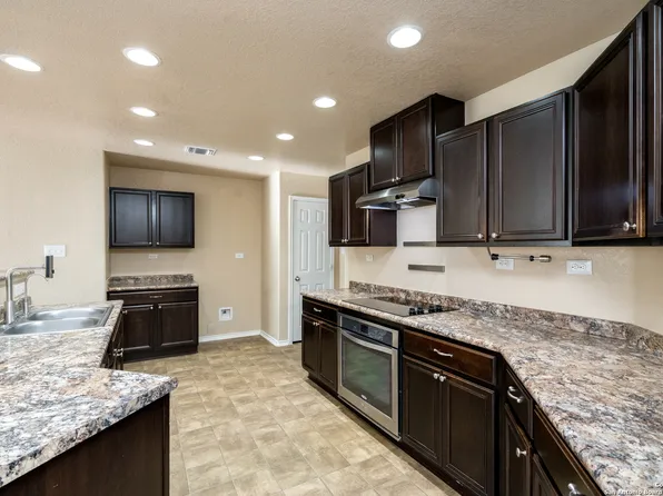 133 Hinge Chase, Cibolo, TX 78108