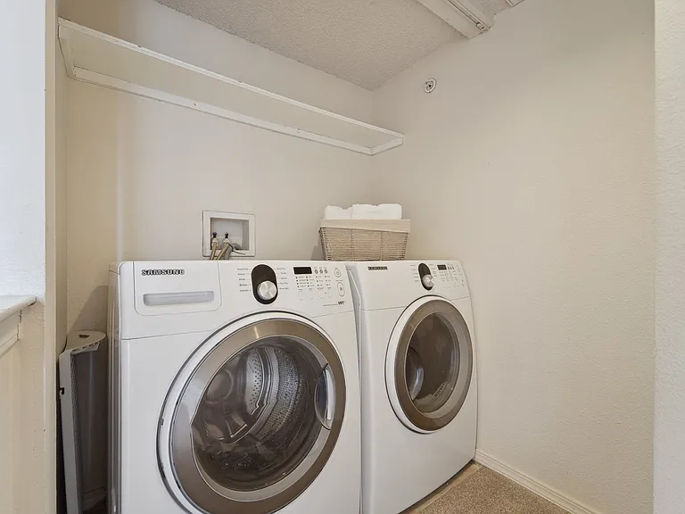 1864 Mallard Dr — Photo 20