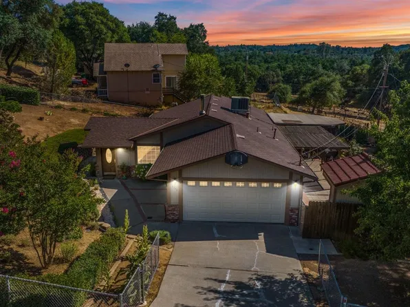 4348 Shorthorn Rd, Rescue, CA 95672