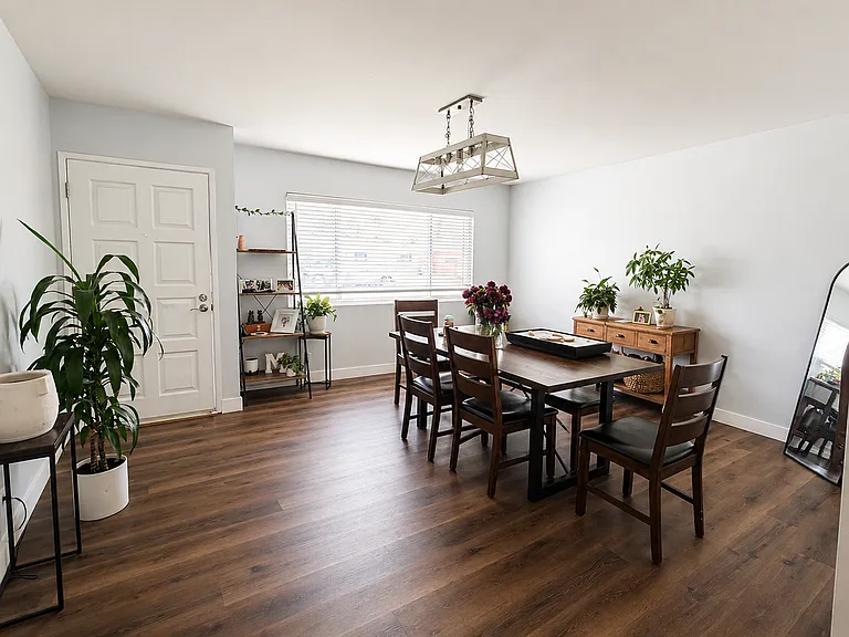 1436 Pearl Pl — Photo 3