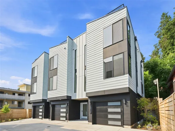 1014 B NE 70th Street, Seattle, WA 98115