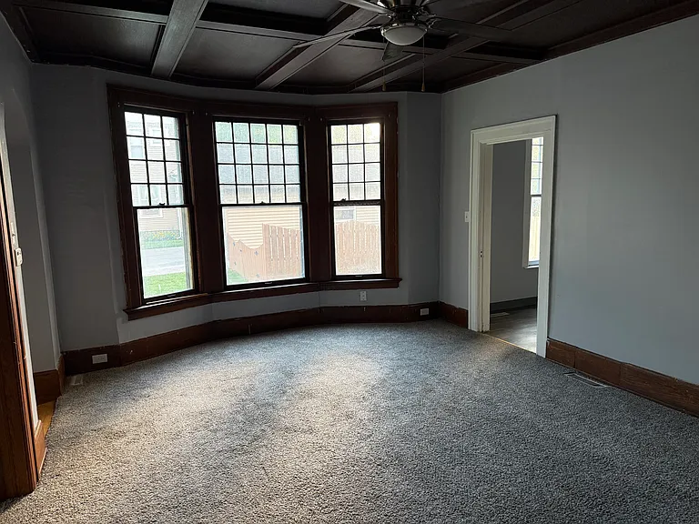 611 N Sheridan St #1 — Photo 1