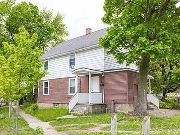 16 Cummings St, Rochester, NY 14609