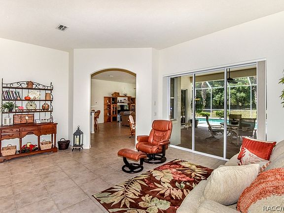 5th image of 1490 E Tradewind Dr