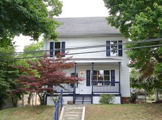 275 S Main St, Dallastown, PA 17313