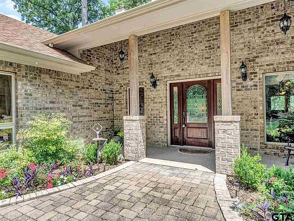 5th image of 423 Westway Dr S