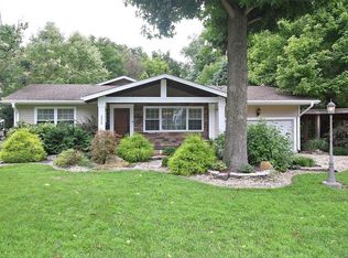 2423 Gillis St, Alton, IL 62002