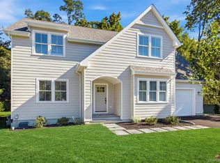 11 Park Street, East Setauket, NY 11733