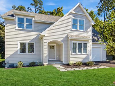 11 Park Street, East Setauket, NY, 11733