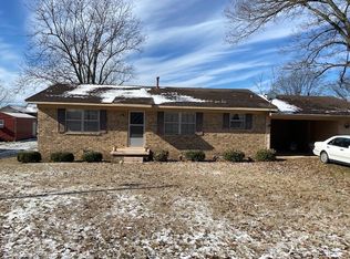 1927 Dogwood St, Pocahontas, AR 72455