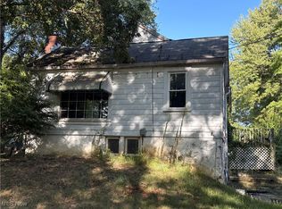 3924 Homestead Rd, Ravenna, OH 44266