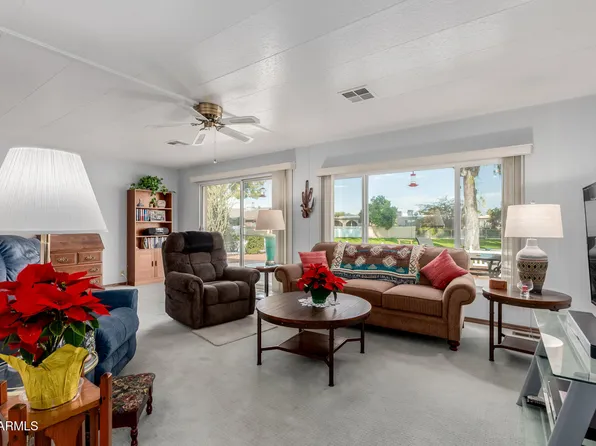 9422 E Lakeside Drive, Sun Lakes, AZ 85248