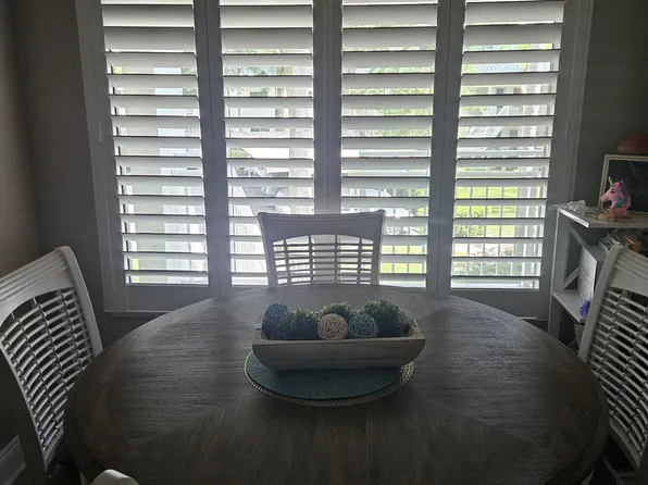 3605 Indigo Pond Dr #10, Palm Harbor, FL 34685