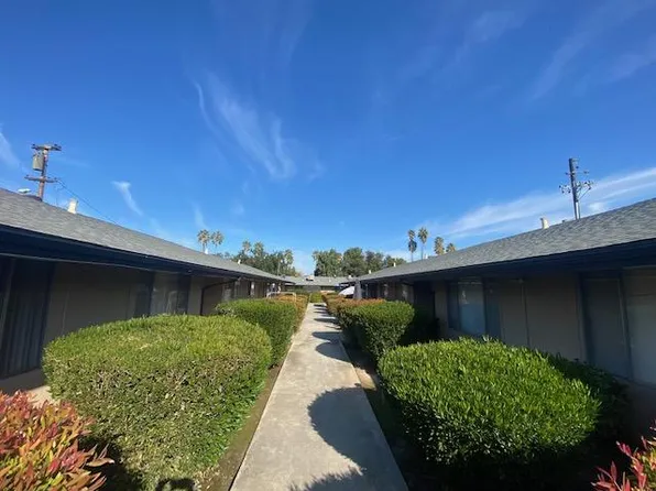 465 W Shaw Ave, Fresno, CA