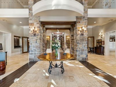 301 Watermere Dr APT 401, Southlake, TX, 76092