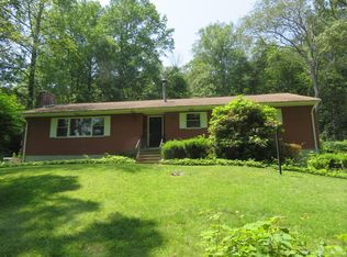 646 Totoket Rd, Northford, CT 06472