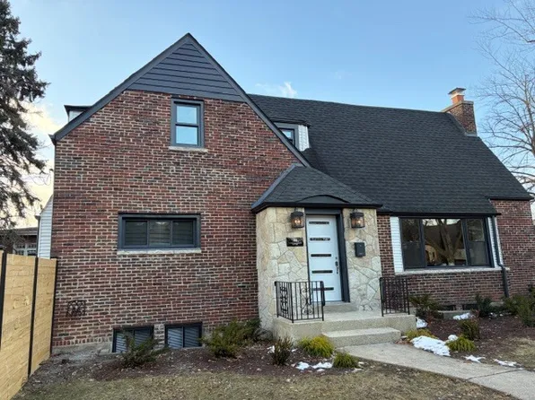 9001 S Claremont Ave, Chicago, IL 60643