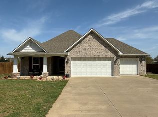 1234 Rosellas Way, Alma, AR 72921