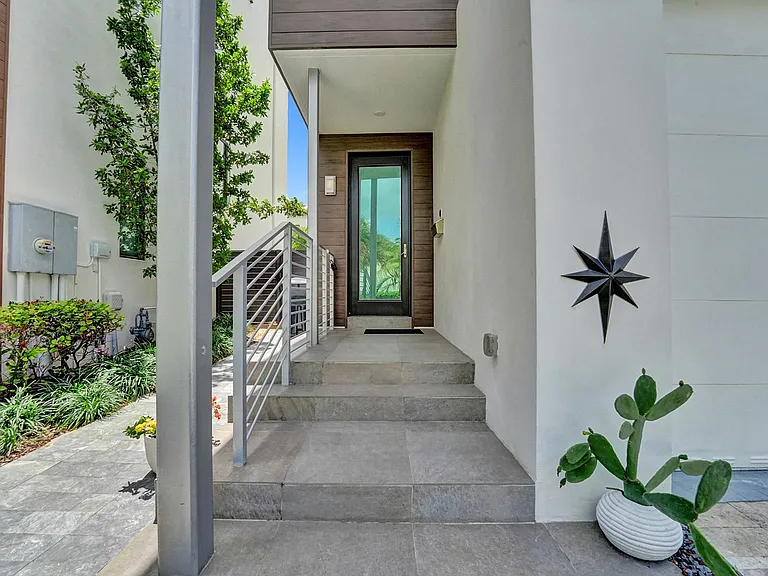 340 Balboa St — Photo 69