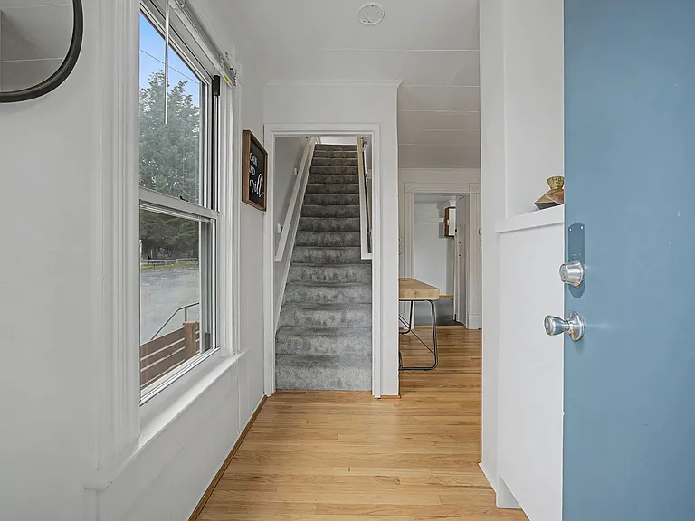 2220 SE Yamhill St — Photo 17