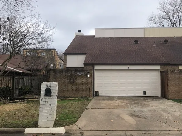 607 Kings Mountain Dr, Longview, TX 75601