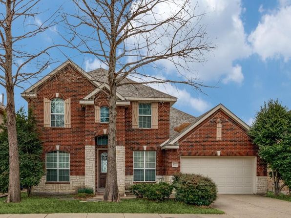 951 Lexington Dr