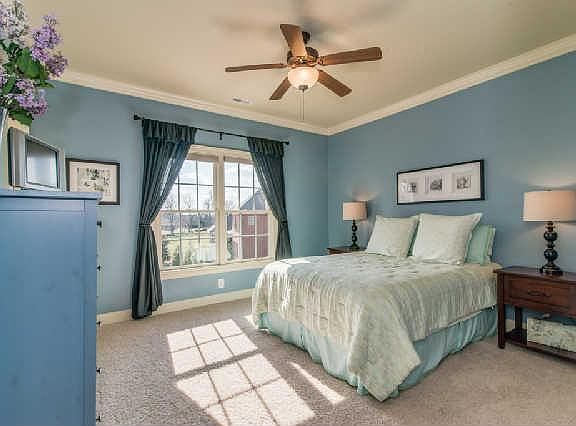 3rd image of 2940 McLemore Cir