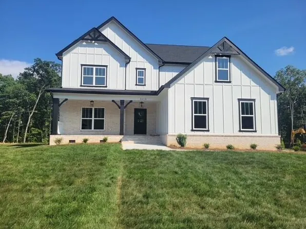 4618 Signal Forest Dr #8, Signal Mountain, TN 37377