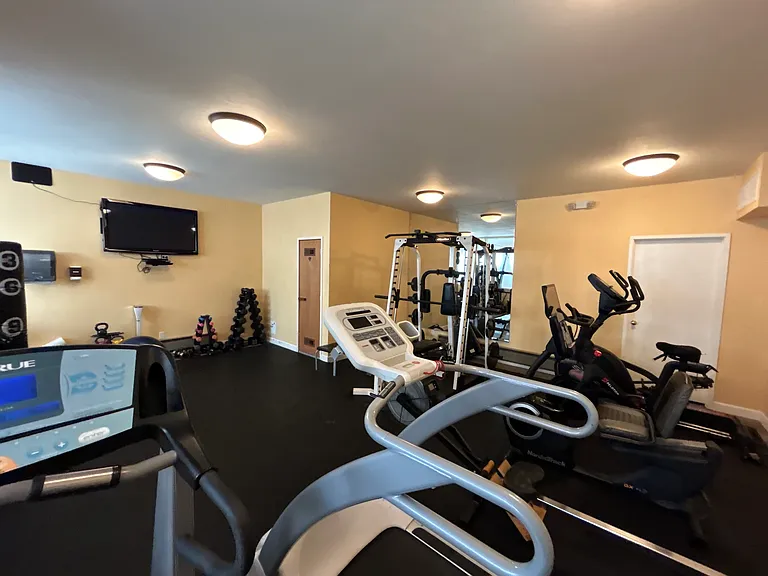 500 Almer Rd #103 — Photo 37